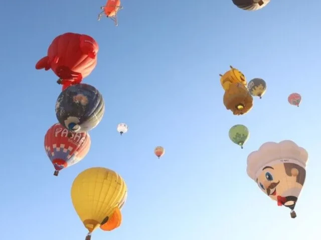 cappadocia s skies fill with balloons as annual festival approaches photo anadolu agency