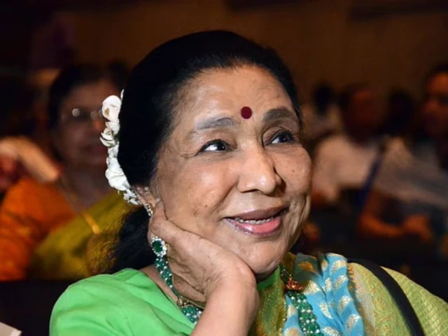 photo asha bhosle gulfnews