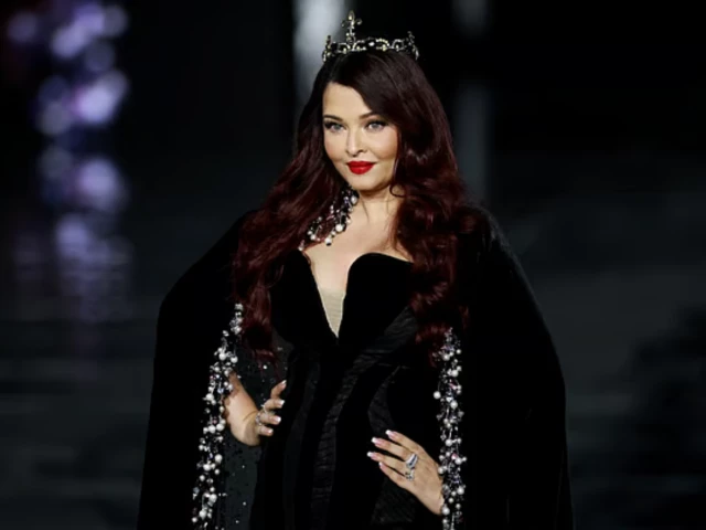 indian model and actress aishwarya rai presents a creation by l oreal paris for the women s spring summer 2027 collection fashion show as part of the paris fashion week in paris on september 28 2026 photo afp